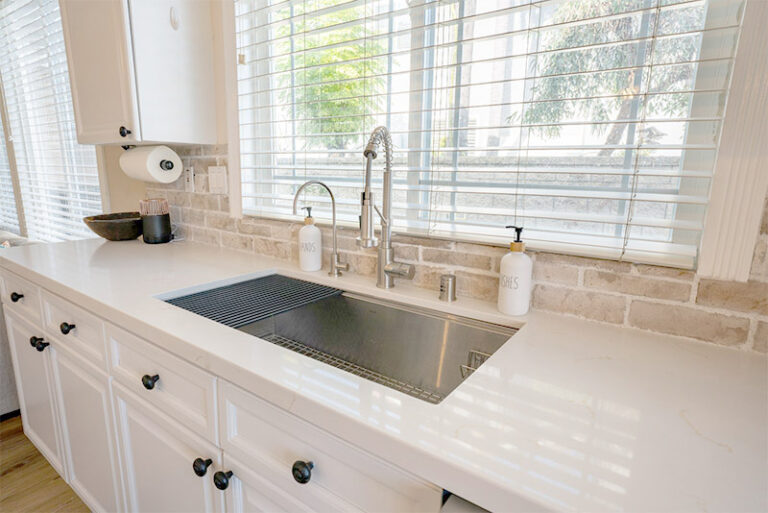 kitchen-countertop-sink-and-backsplash-copy